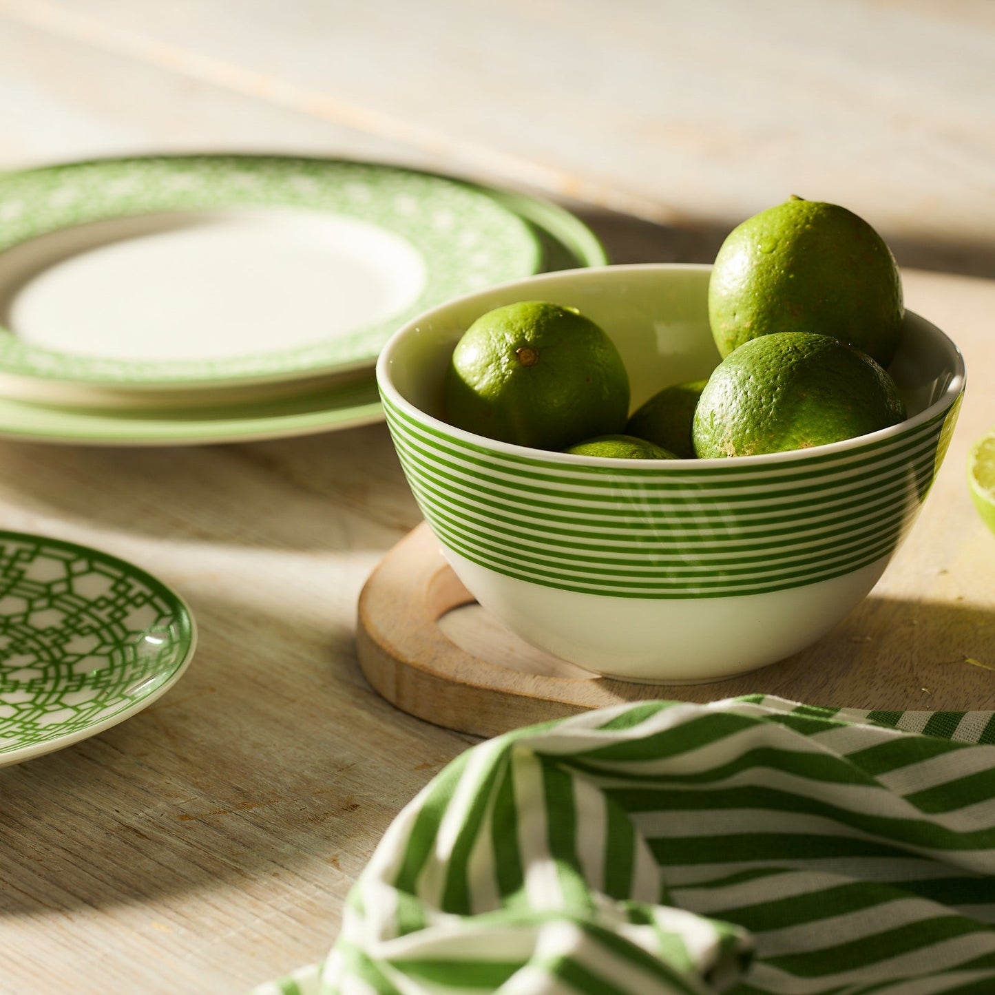 Newport Stripe Verde Cereal Bowl