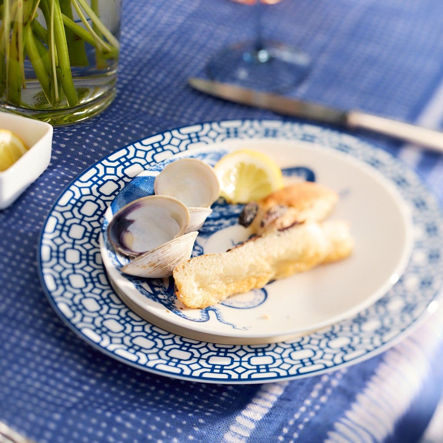  Newport Garden Gate Rimmed Salad Plate