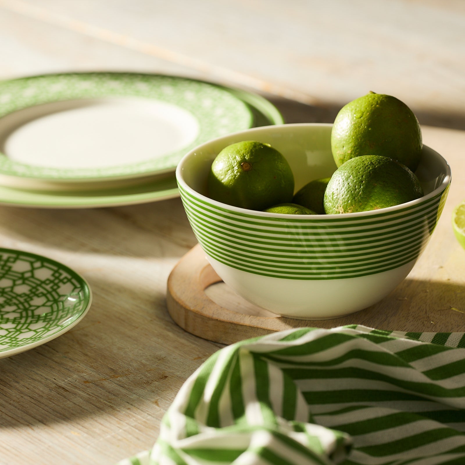  Newport Stripe Verde Cereal Bowl