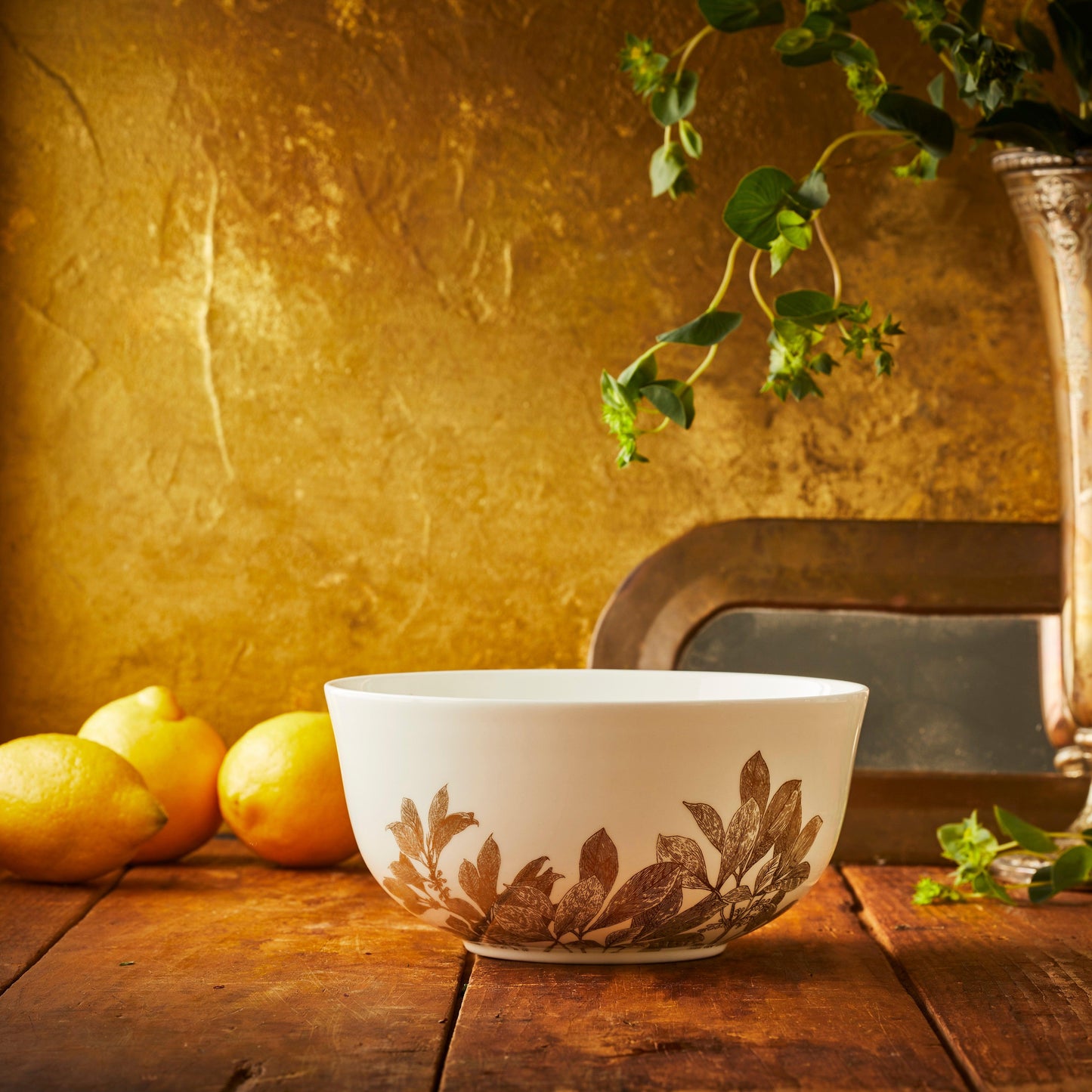  Gold Arbor Medium Serving Bowl