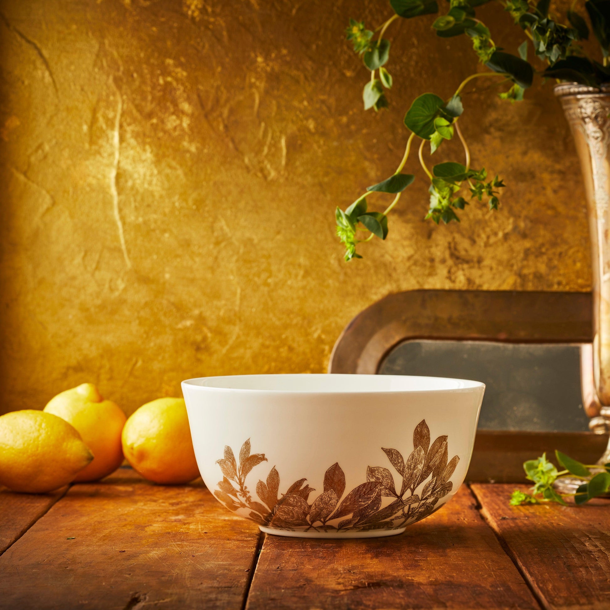  Gold Arbor Medium Serving Bowl