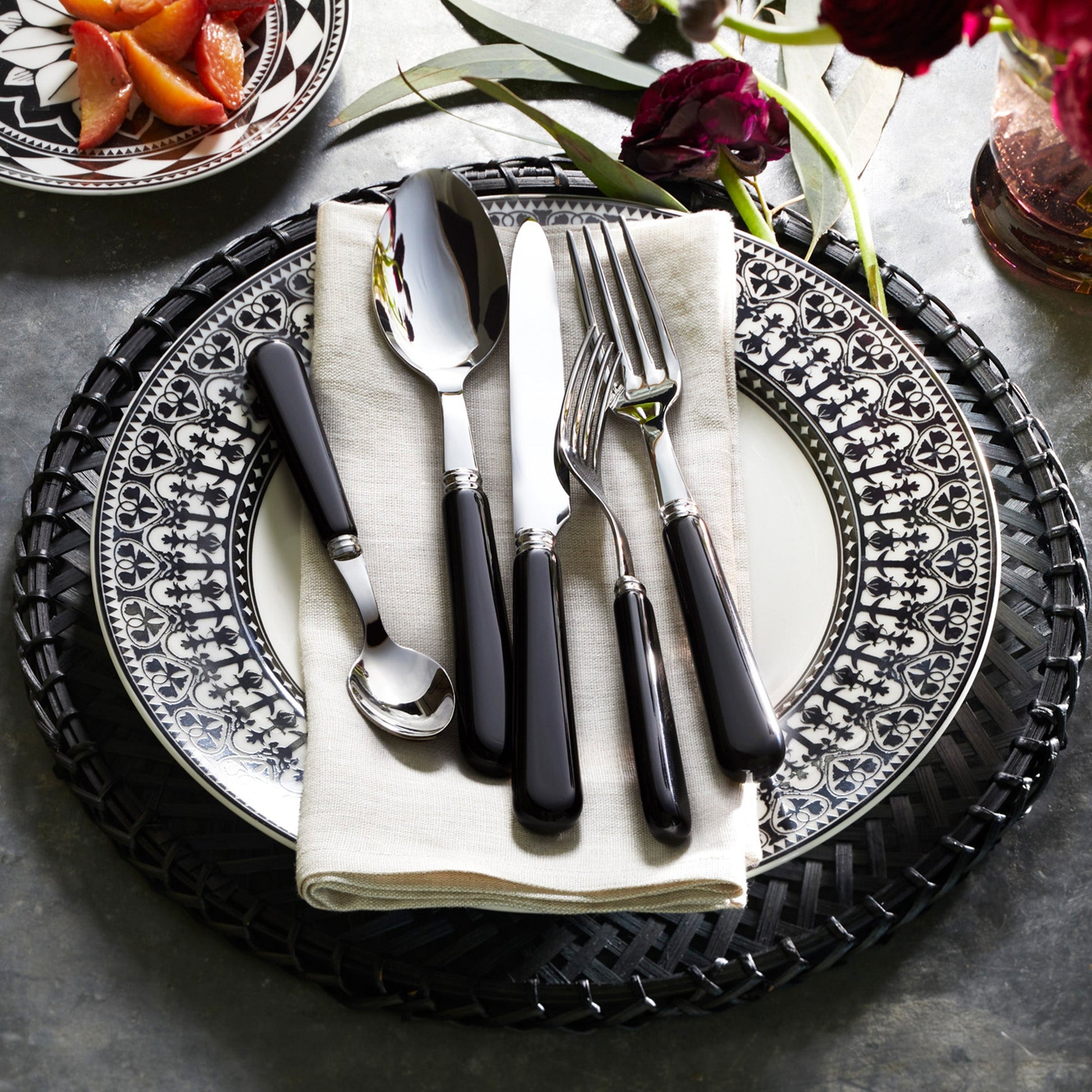 Sabre Bistro Black 5-Piece Flatware Setting