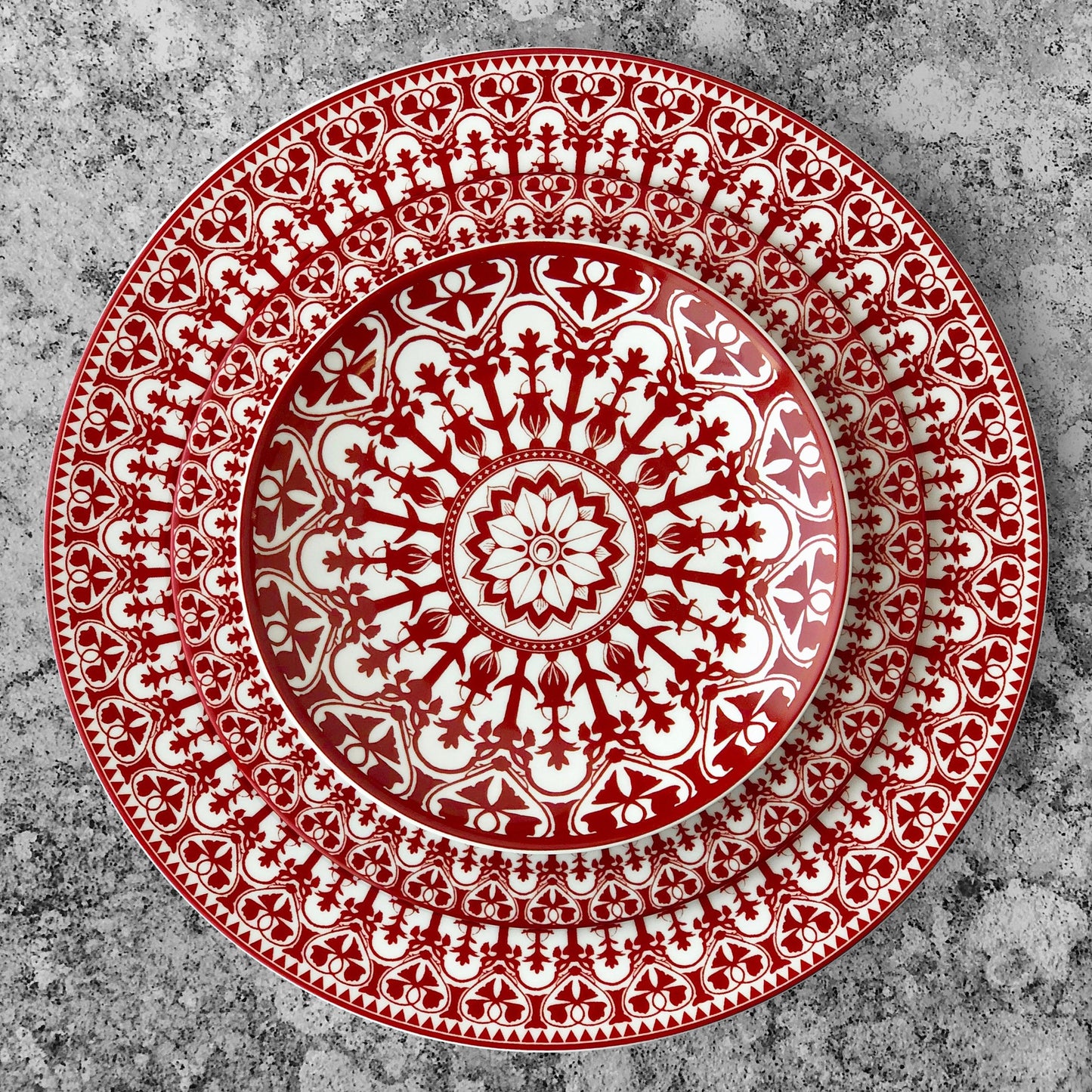  Casablanca Crimson Salad Plate