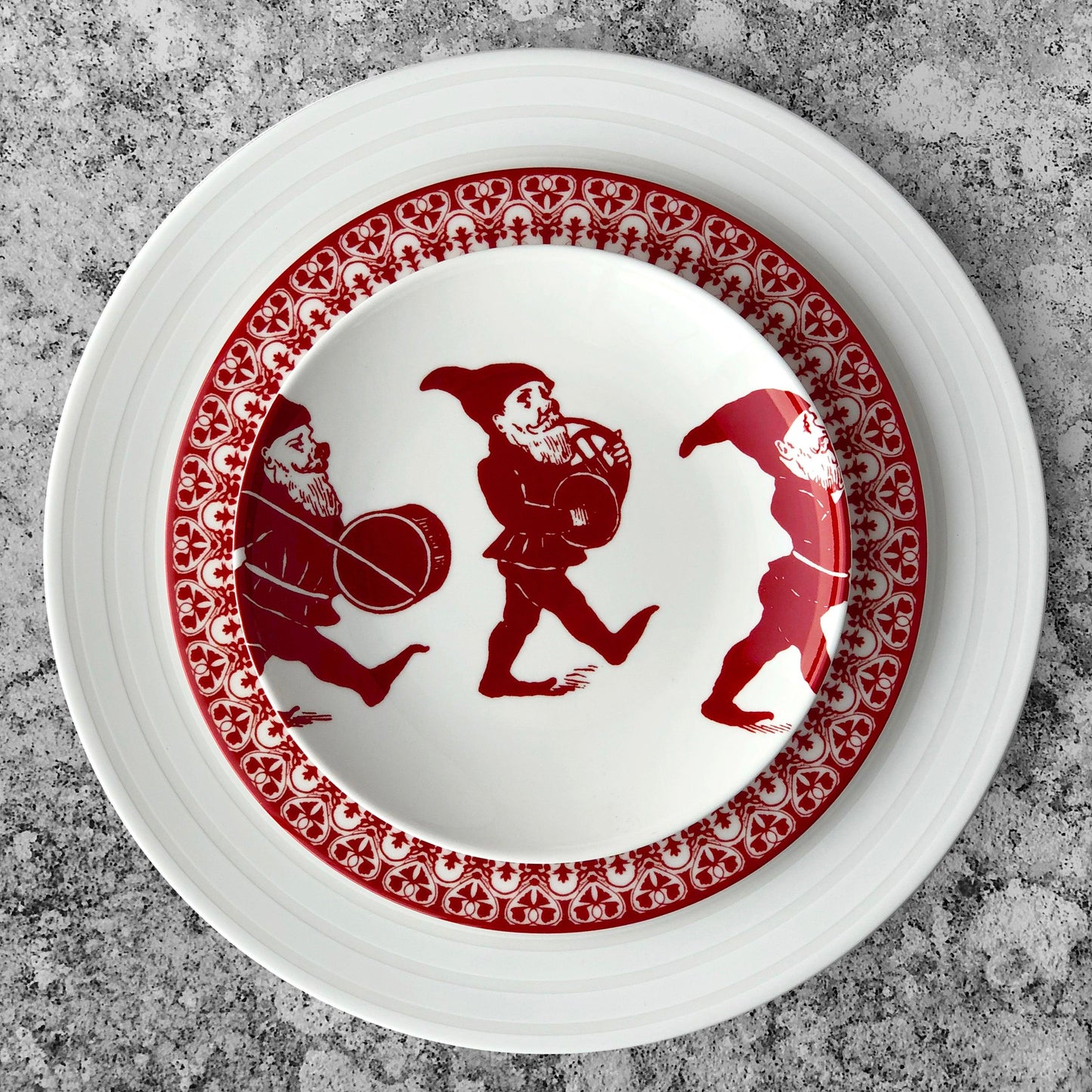  Elves Small Plates