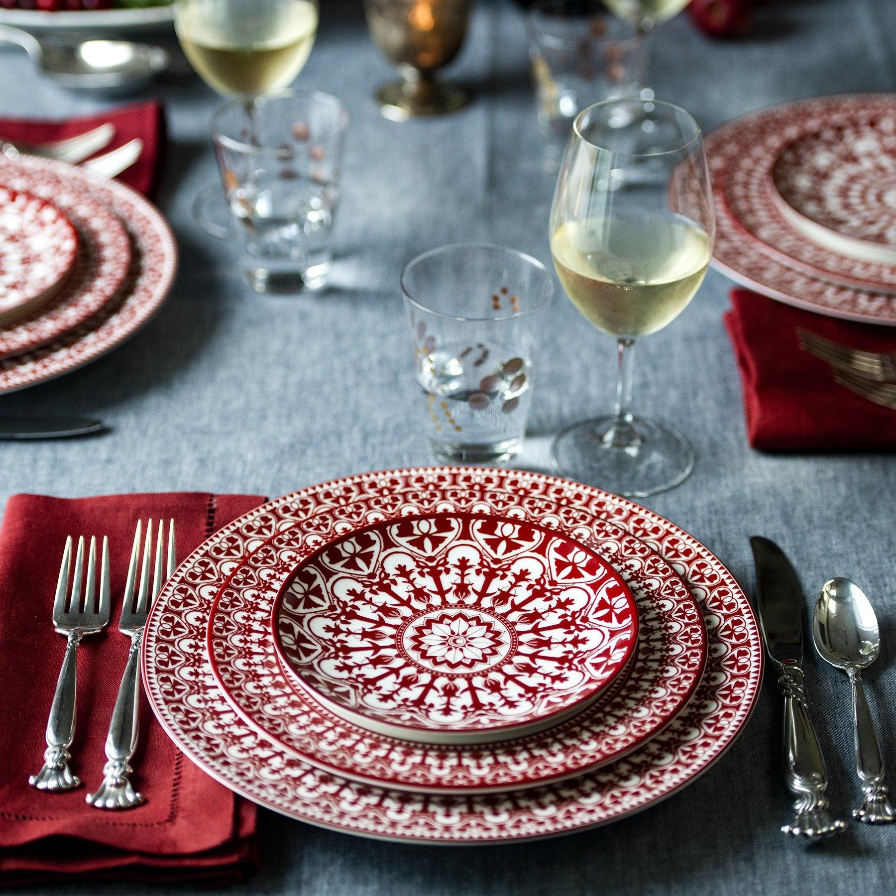  Casablanca Crimson Rimmed Dinner Plate