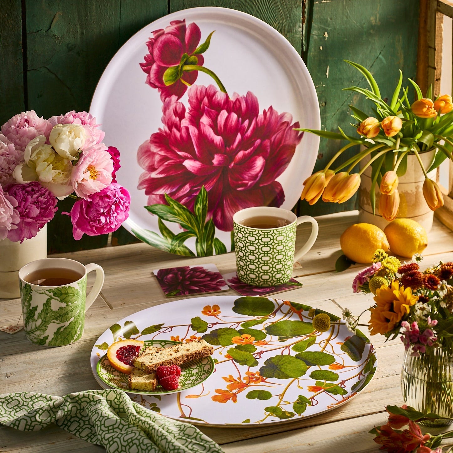  Nasturtiums Large Round Birchwood Tray