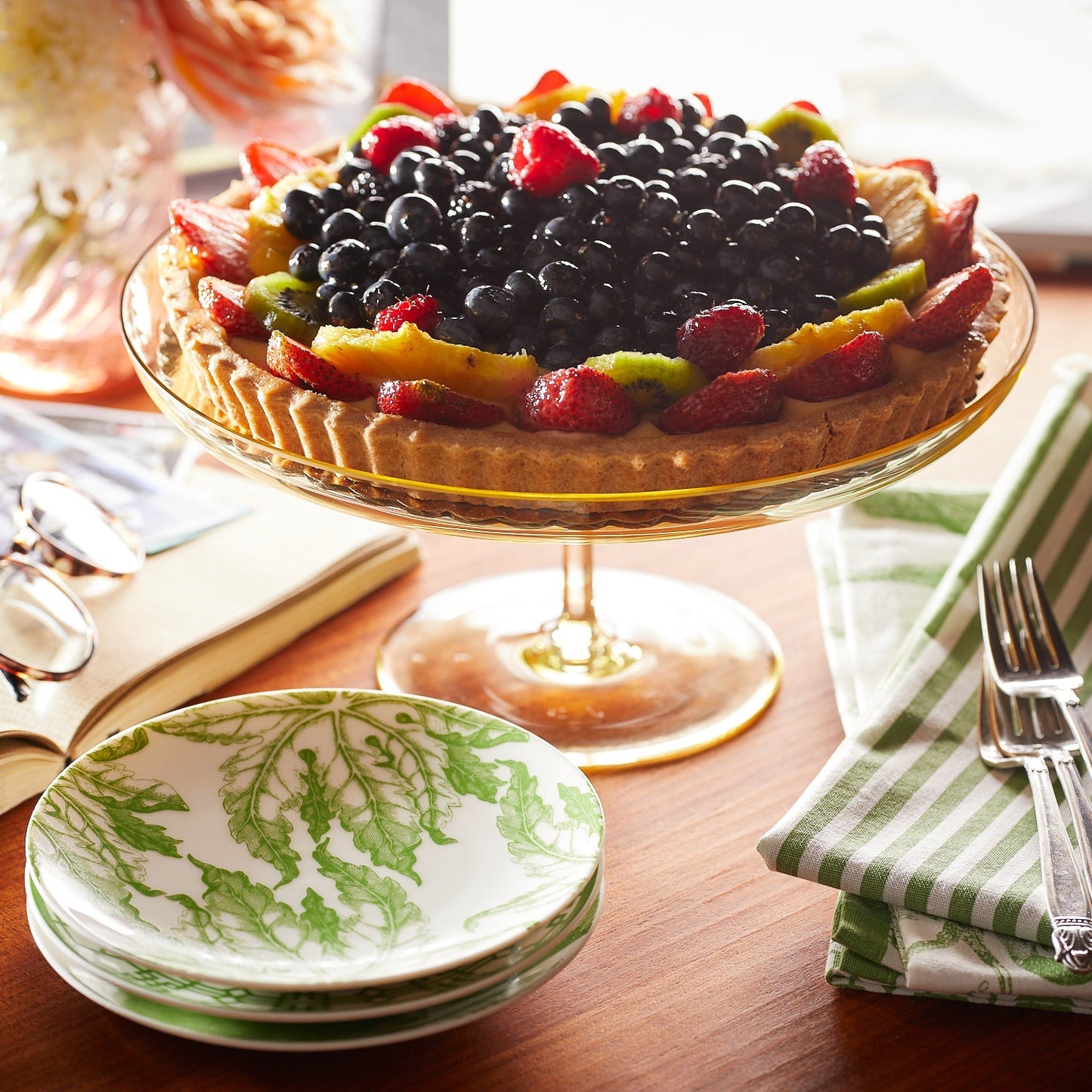  Celia Citrine Cake Pedestal