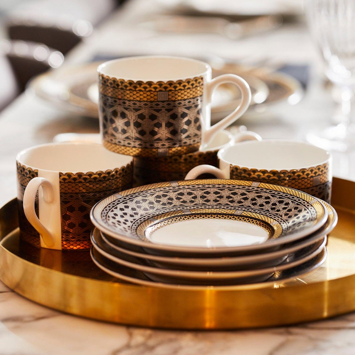  Hawthorne Onyx Gold & Platinum Cup & Saucer Set Of 4