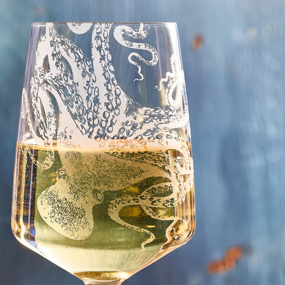  Lucy White Wine Glasses