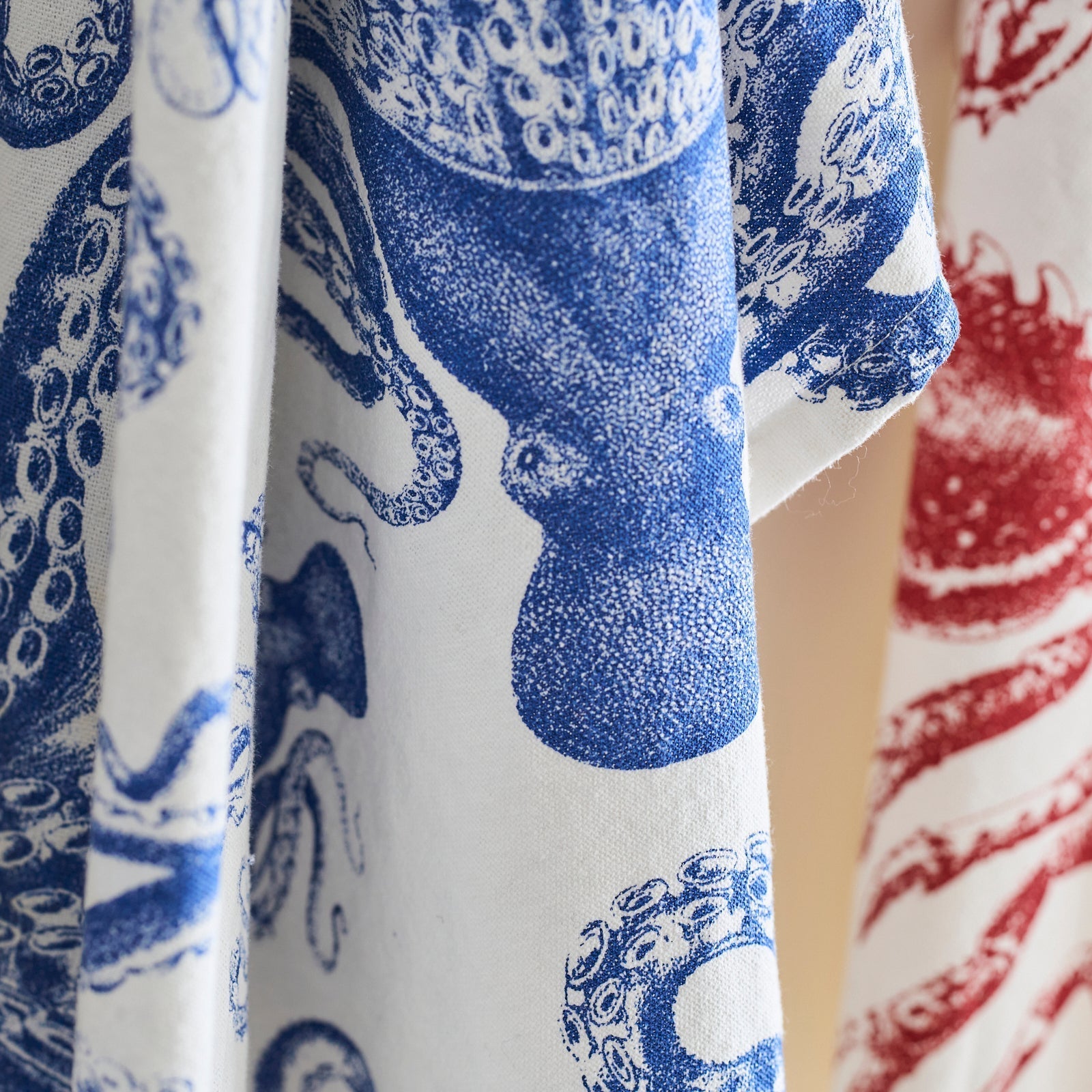  Lucy Kitchen Towels, Set Of 2