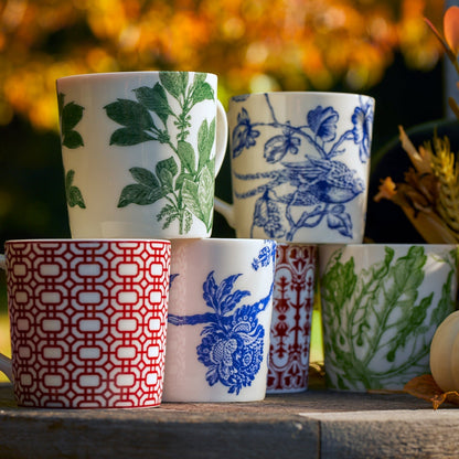  Newport Garden Gate Crimson Mug