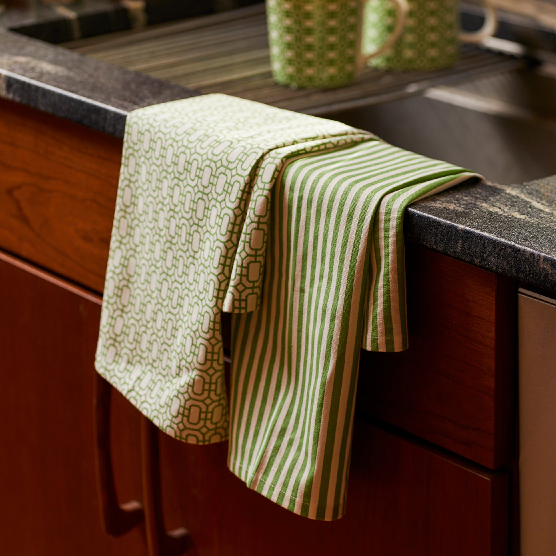  Newport Garden Gate & Pinstripe Verde Kitchen Towels, Mixed Set Of 2