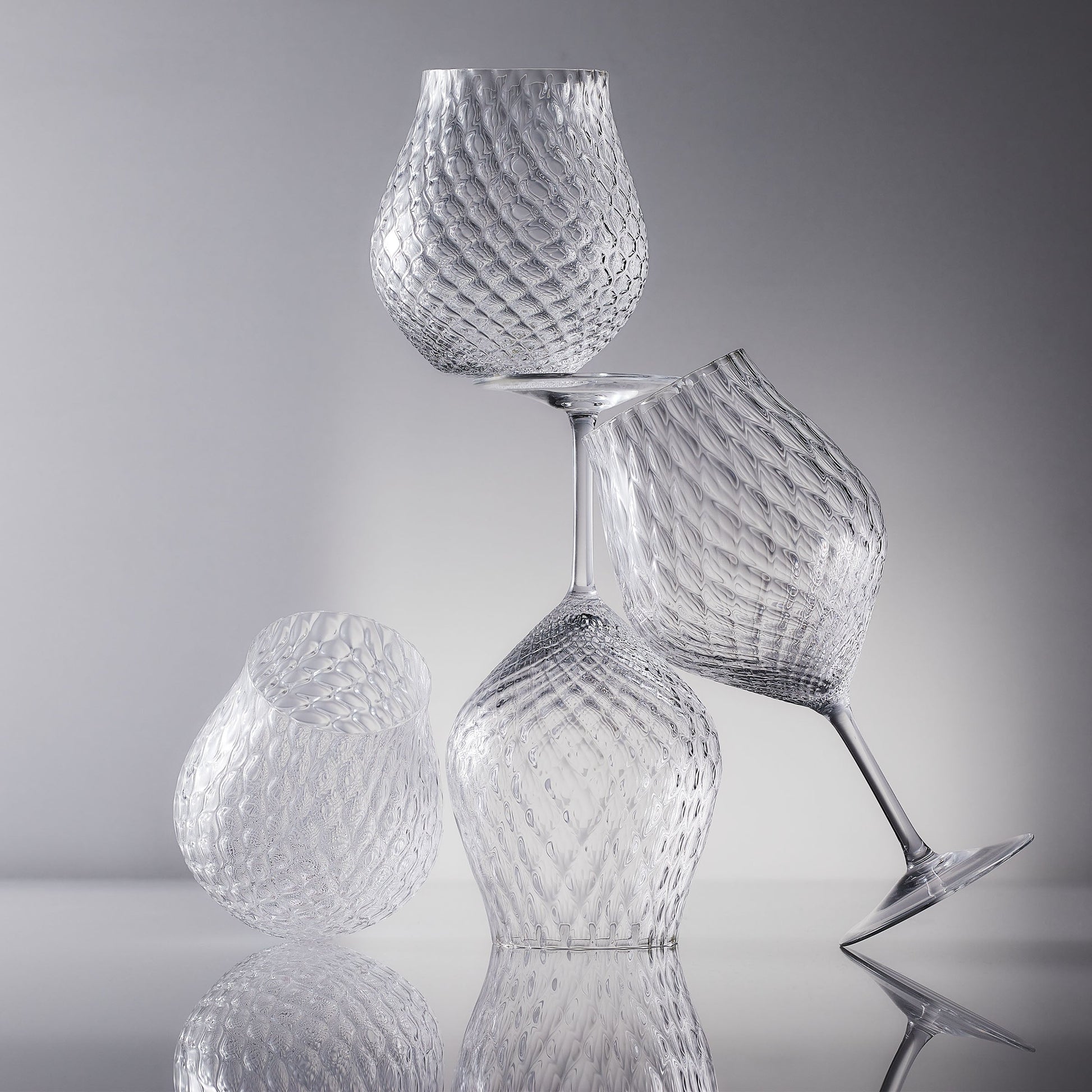  Phoebe Clear Universal Wine Glasses