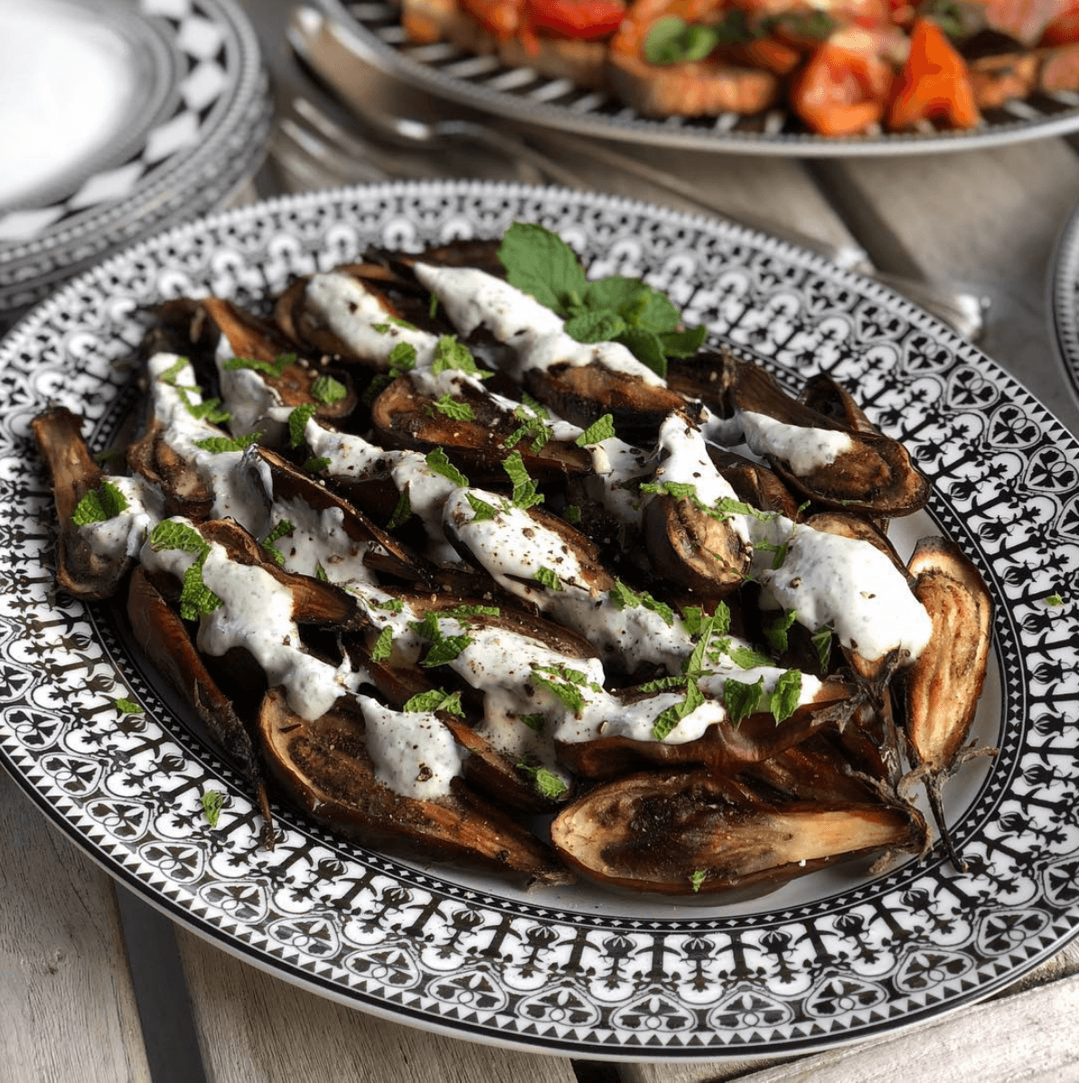 Casablanca Oval Rimmed Platter